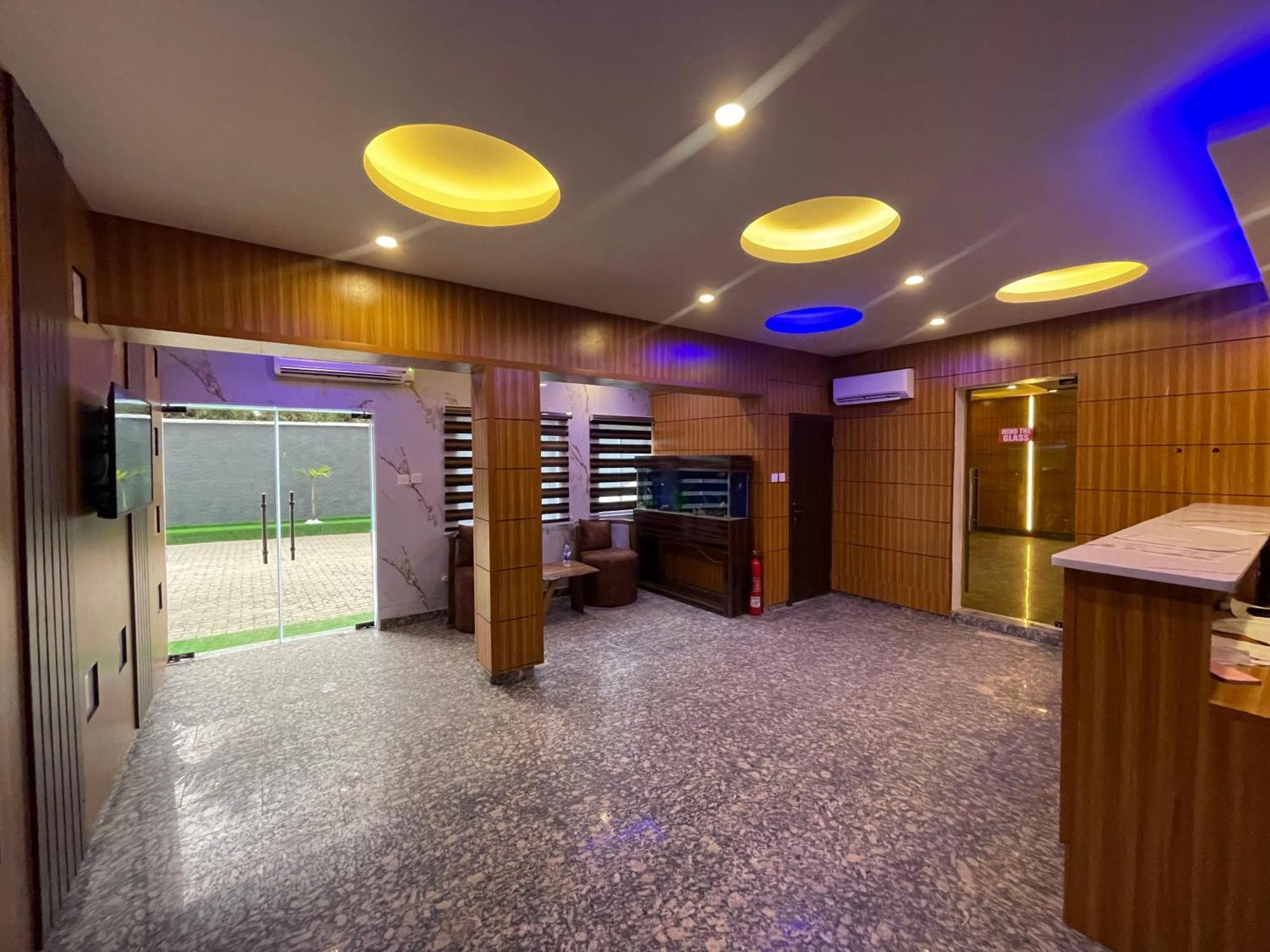 Presken Signature Ikeja Exterior photo